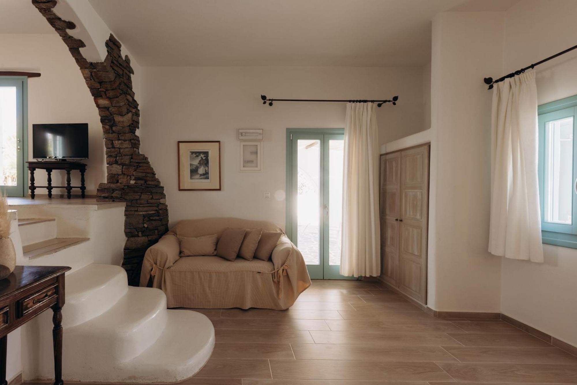 Medusa Beach Resort & Suites Plaka  Bagian luar foto